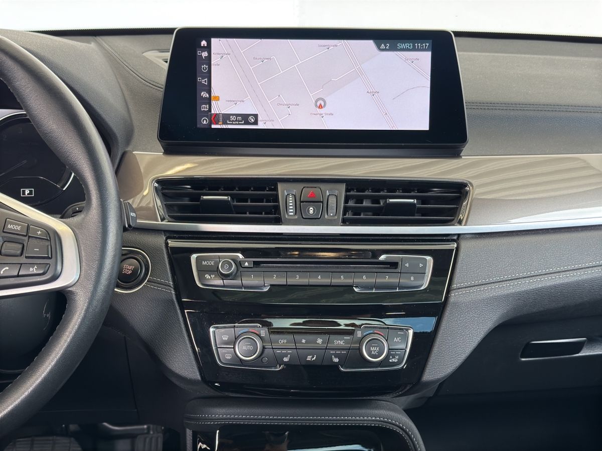 BMW X1 xDrive25e xLine - Samsaru's Car Outlet