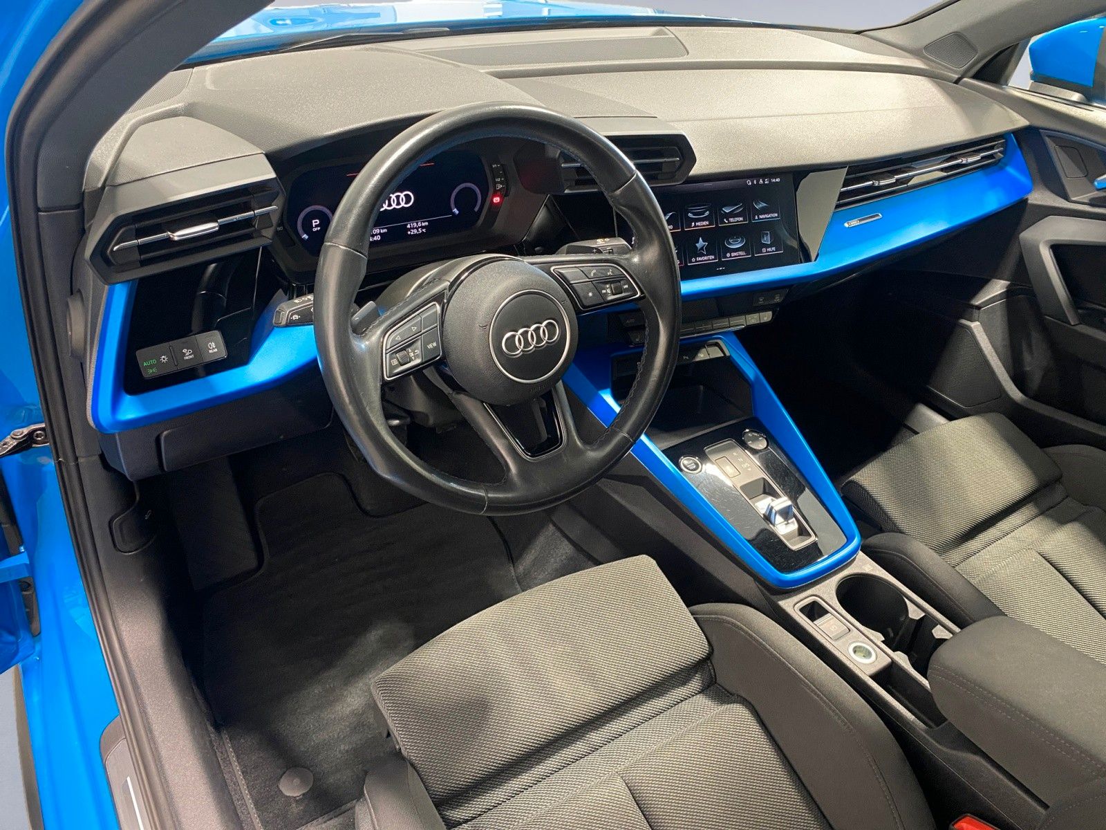 Audi A3 Limousine 35 TFSI S line S-Tron LED AHK Kamer