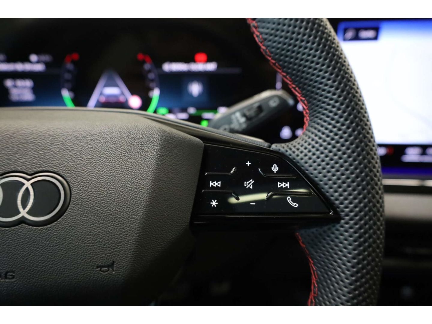Audi A5 Avant e-hybrid quattro S line AHK/P-Dach/360