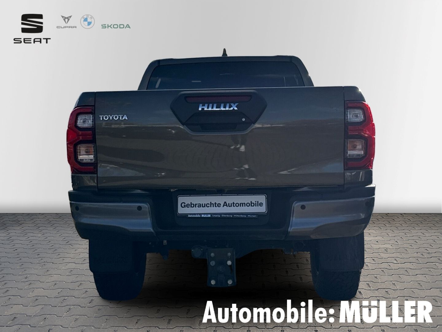 Toyota Hilux 2.8 D-4D Double Cab Invincible 4x4 BFGoodr