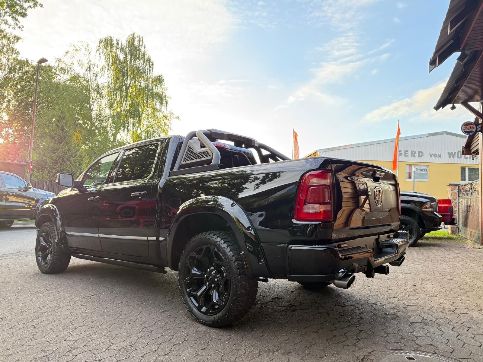 Dodge LIMITED*LUFT*360KAMERA*LPG*OFFROAD*BÜGEL*AHK*NAV