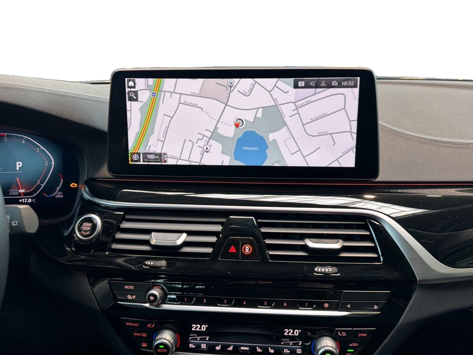 BMW 520d Touring Luxury Line Luxury Line | AHK Laser