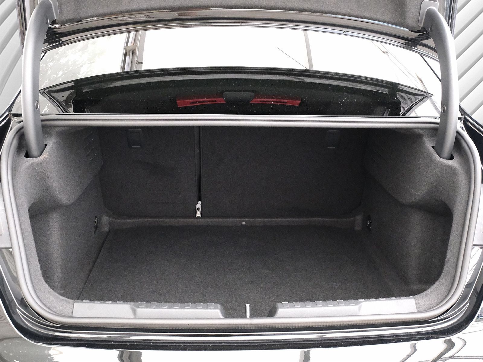 Audi A3 Limousine 30 TDI advanced - Samsaru's Car Outlet
