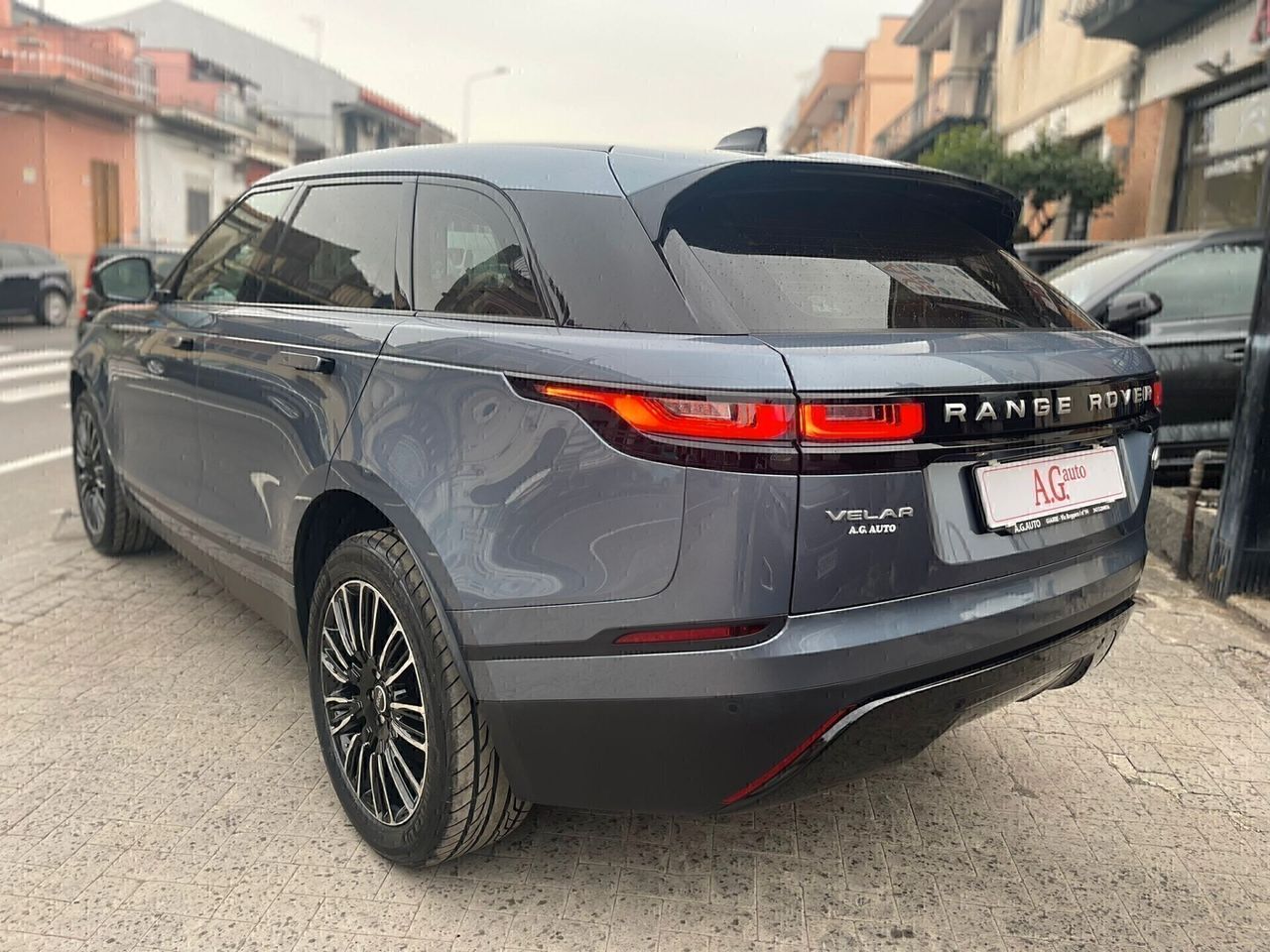 Range Rover Velar 2.0D - Samsaru's Car Outlet