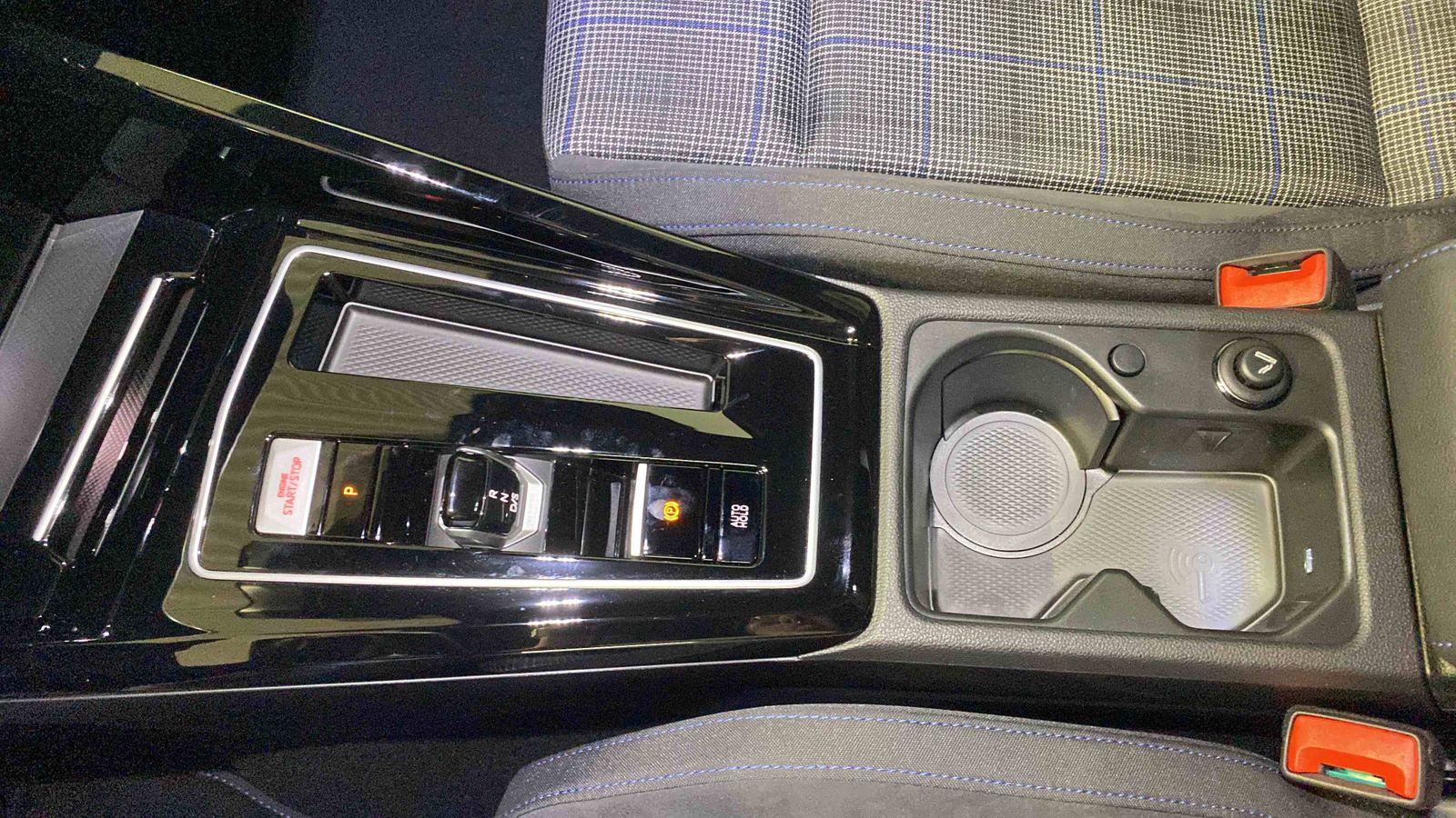 Volkswagen Golf VIII GTE 1.5 eHybrid 360 ACC AUT HUD Kam.