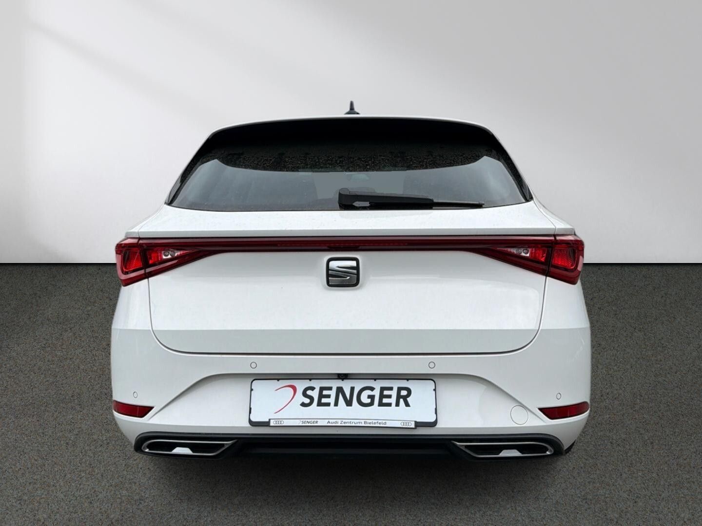 Seat Leon Sportstourer FR 2.0 TDI DSG CarPlay ACC AHK