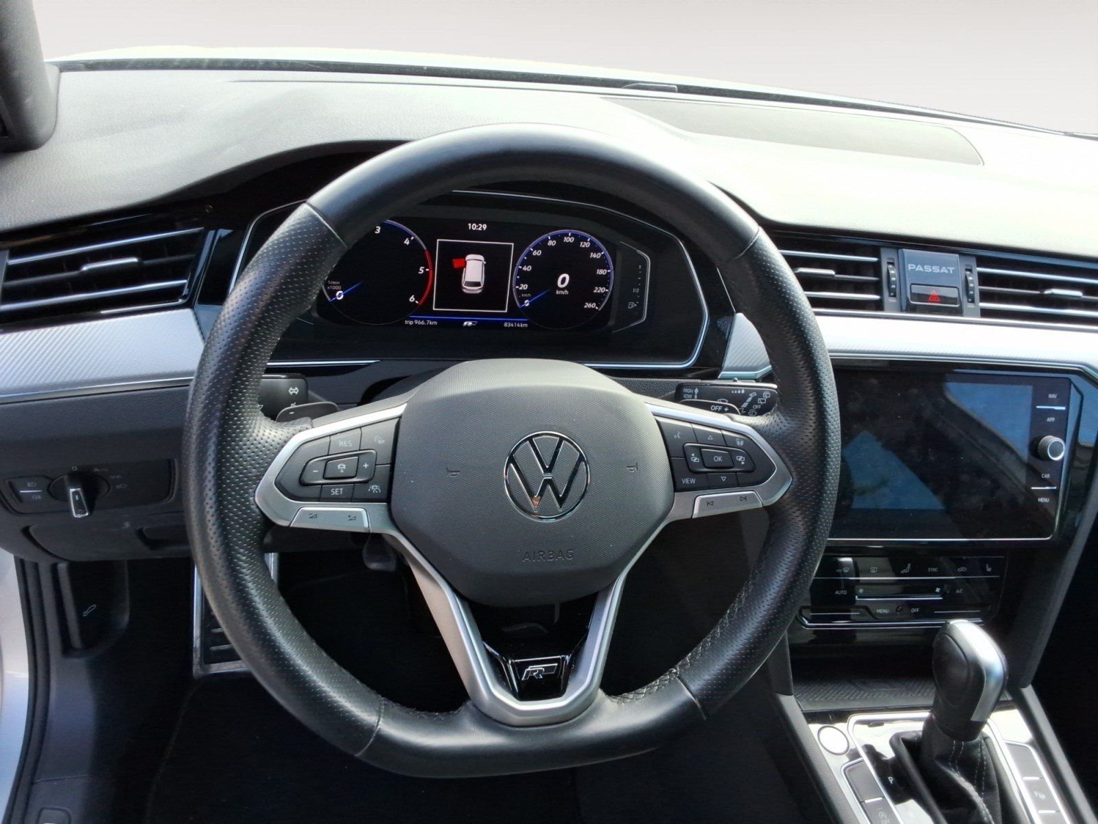 Volkswagen Passat Variant 2.0 TDI R-Line*Sport*AHK*NAVI*Dig