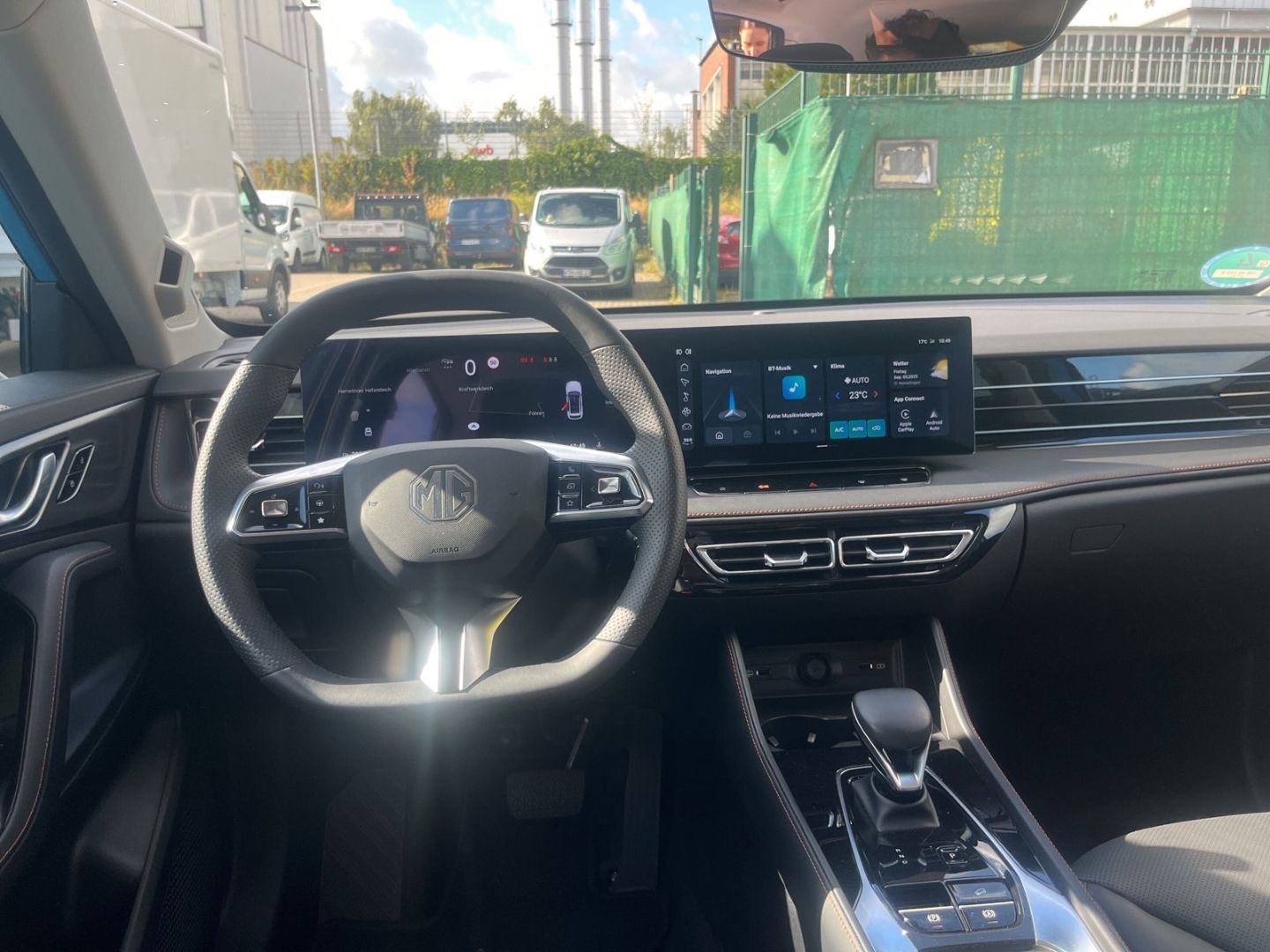 MG HS PHEV LUX VFW inkl. Ganzjahresreifen