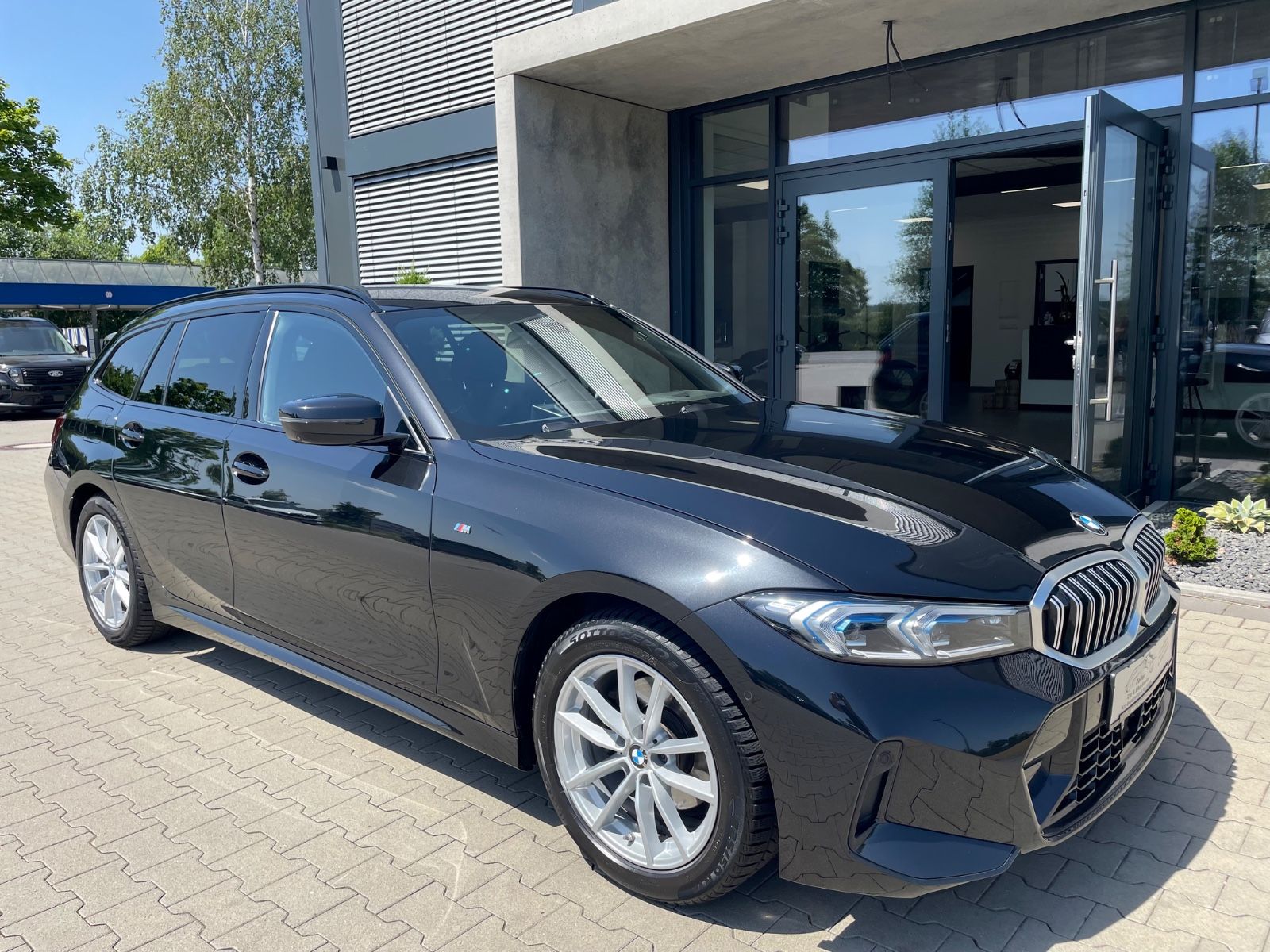 BMW 320i Aut. Touring M Sport/AHK/Head-Up/Adapt.LED