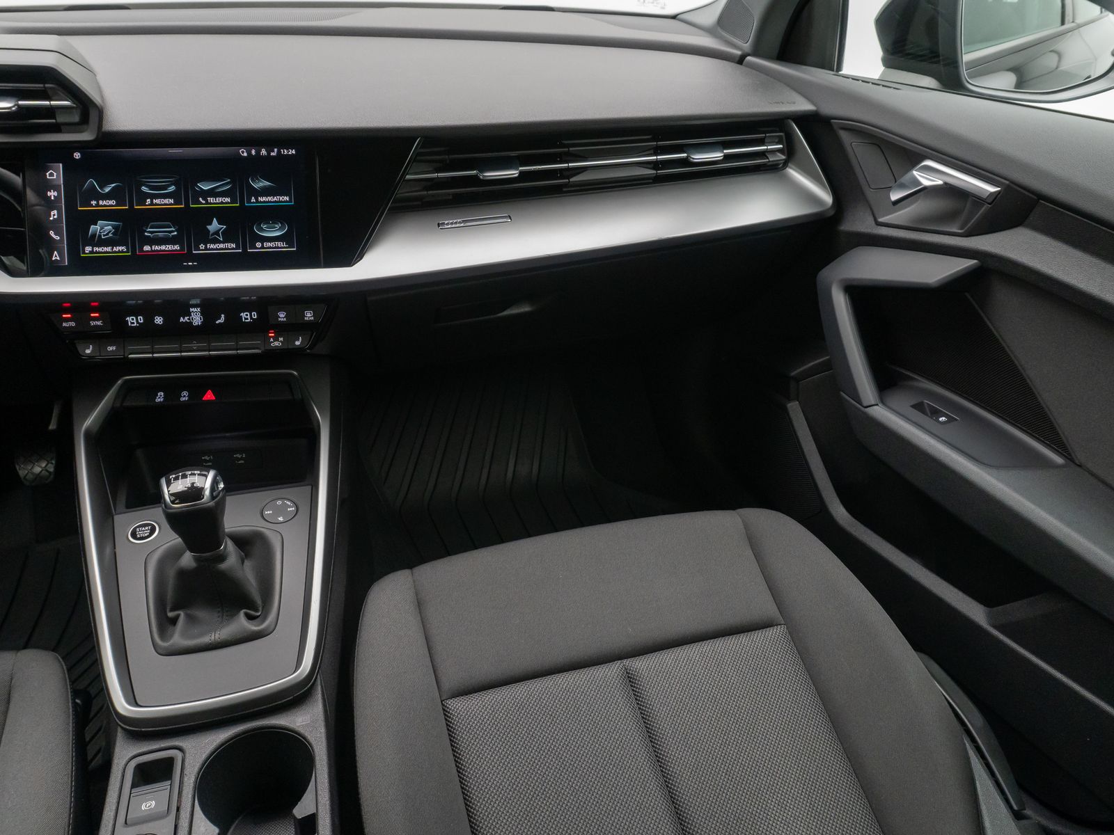 Audi A3 35 TFSI Sportback - Samsaru's Car Outlet