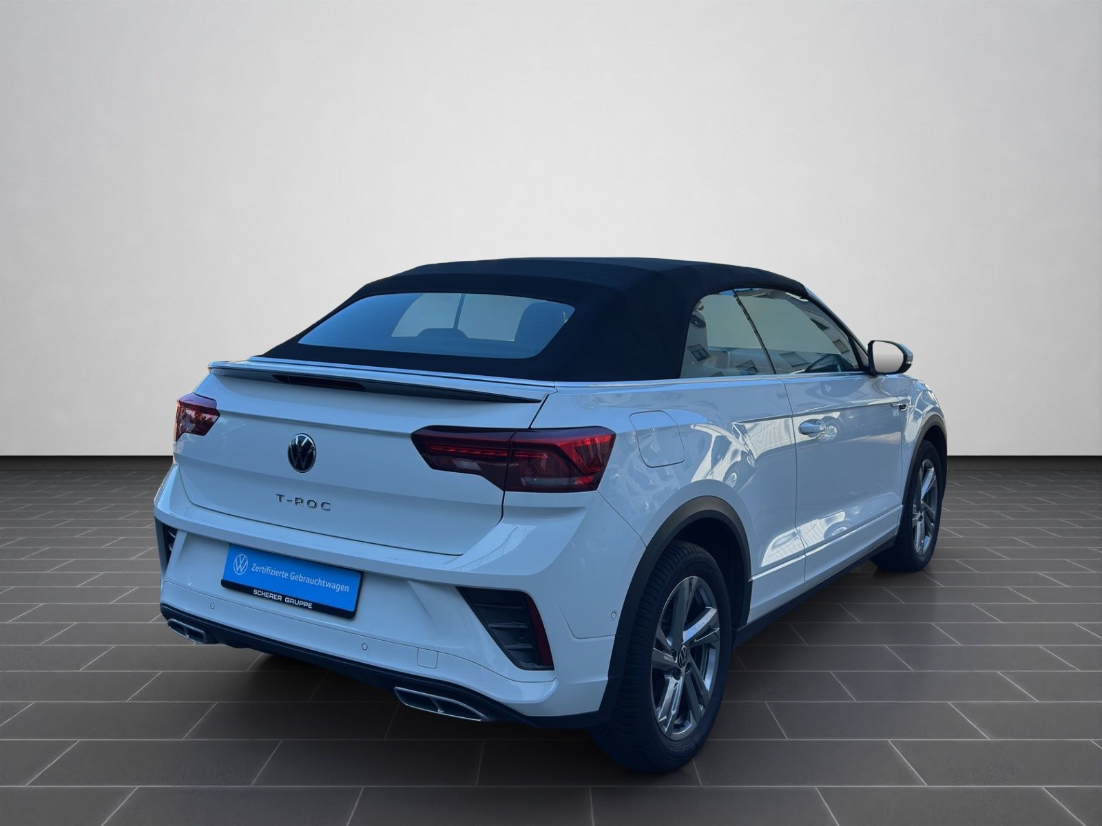 Volkswagen T-Roc R-Line 1.5 TSI PLUS - Samsaru's Car Outlet