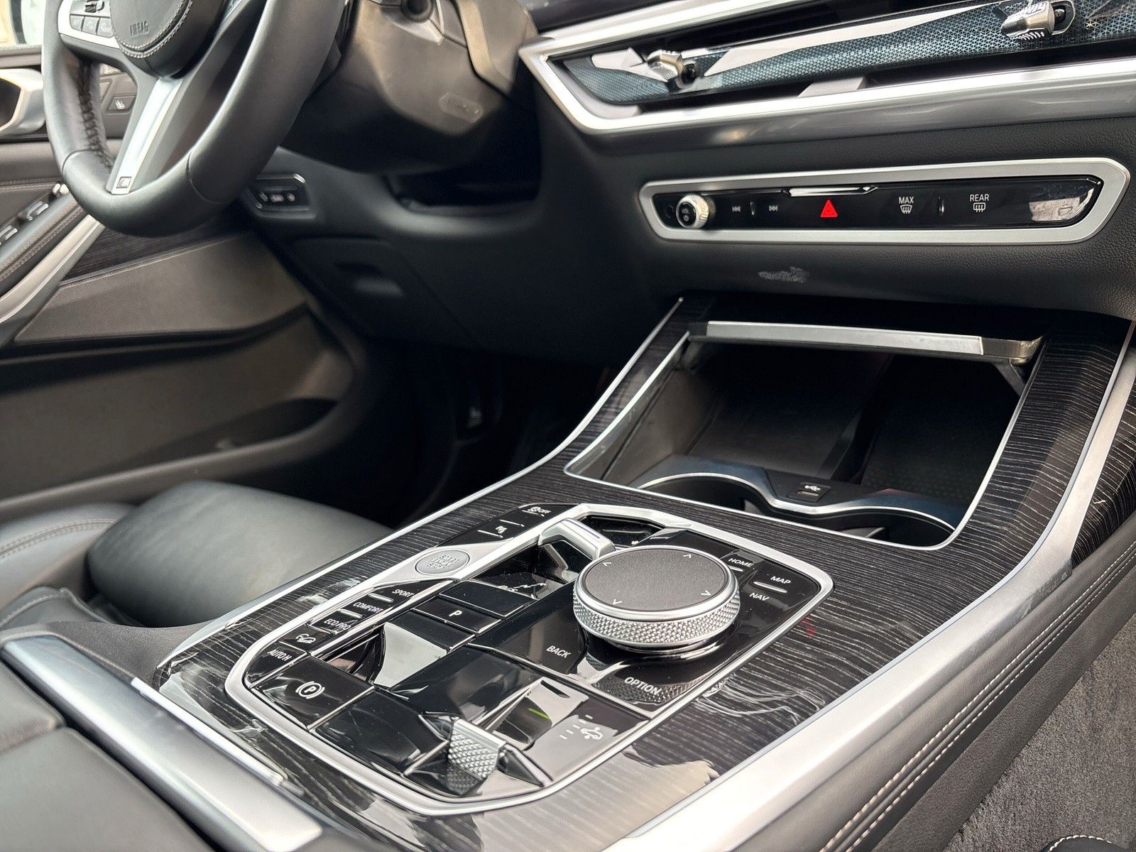 BMW X7 xDrive40d M Sport Pro*22 Zoll*AHK*H&K*360*