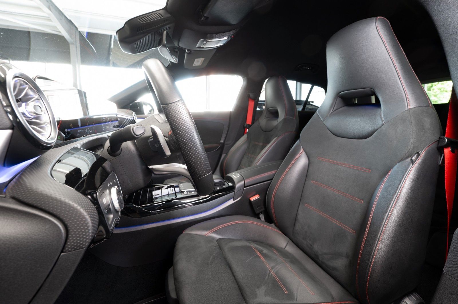 Mercedes-Benz CLA 45 AMG SB 4M - Samsaru's Car Outlet