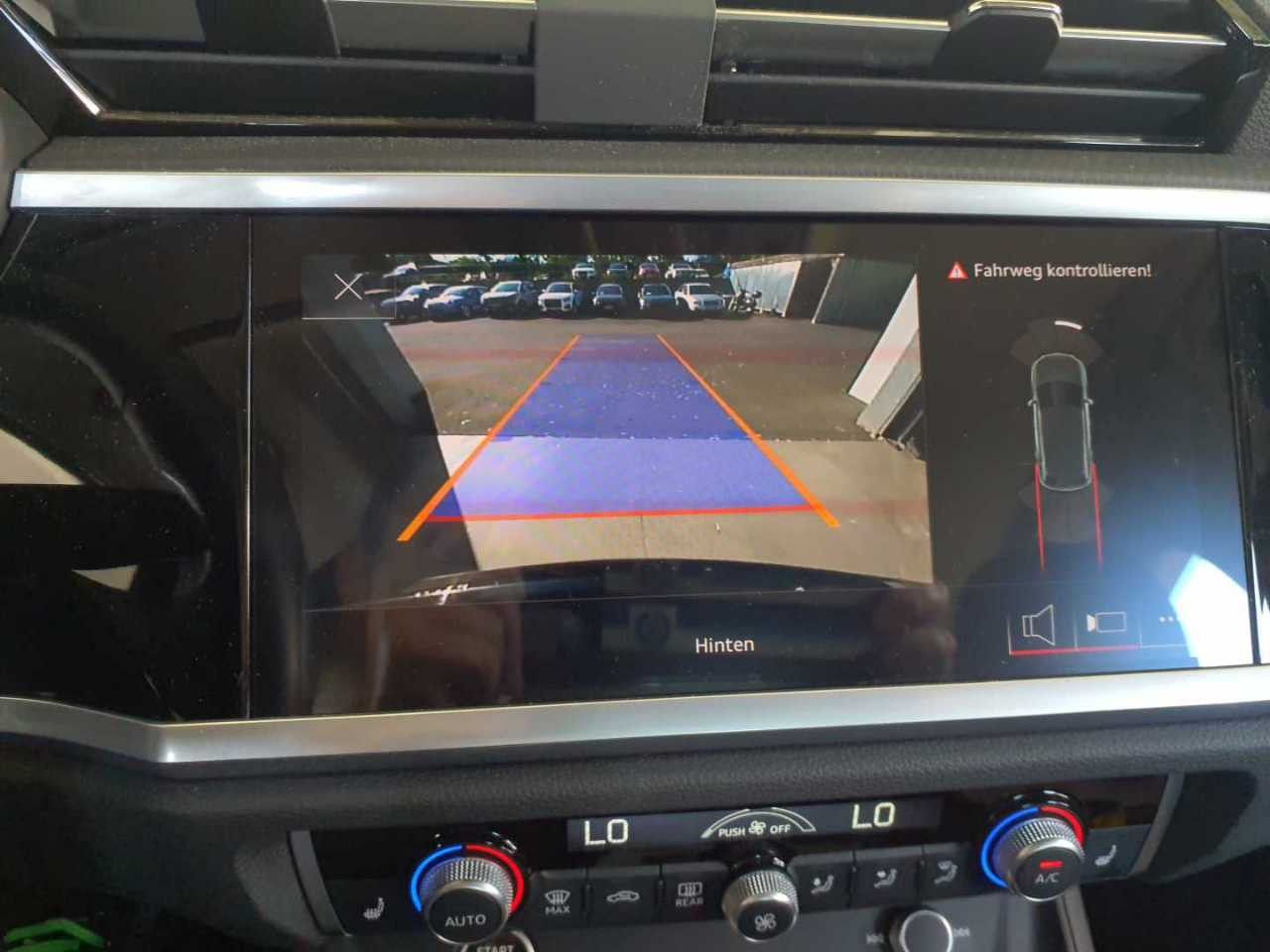 Audi Q3 40 TFSI quattro S-tronic - Samsaru's Car Outlet
