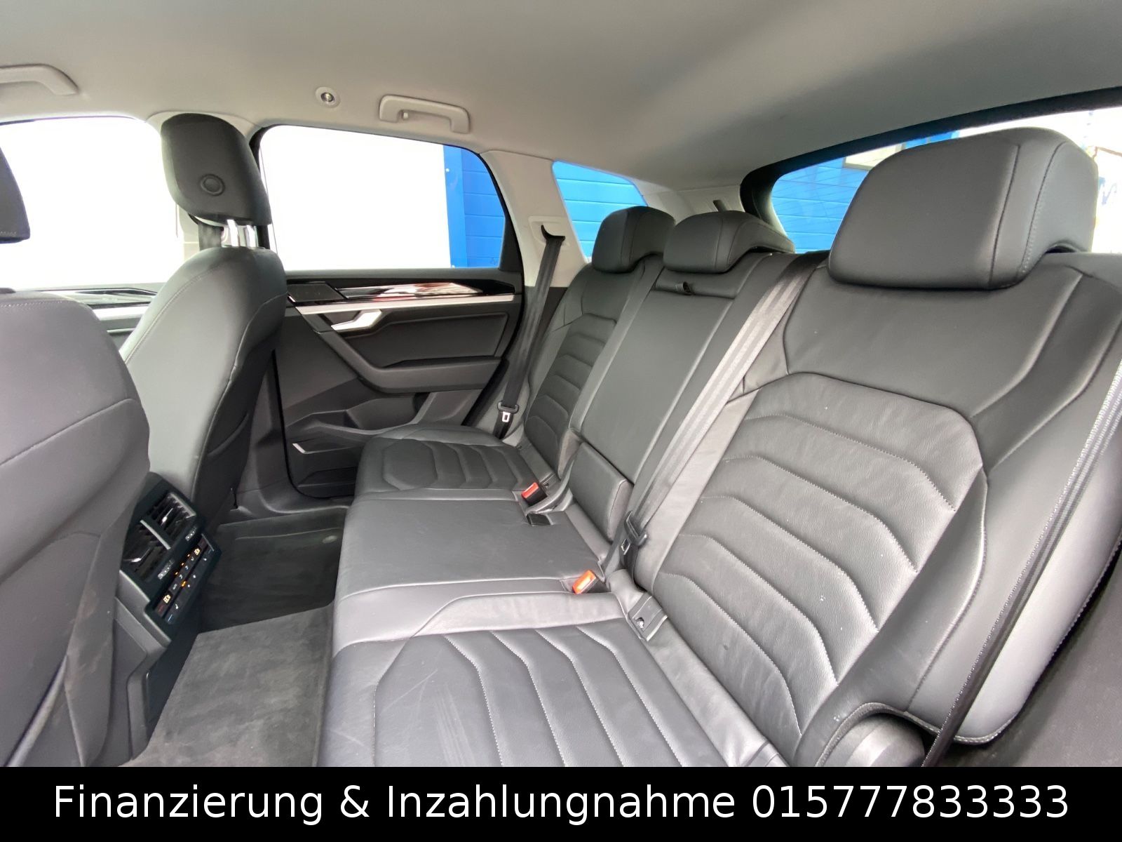 Volkswagen Touareg 4Motion - Samsaru's Car Outlet