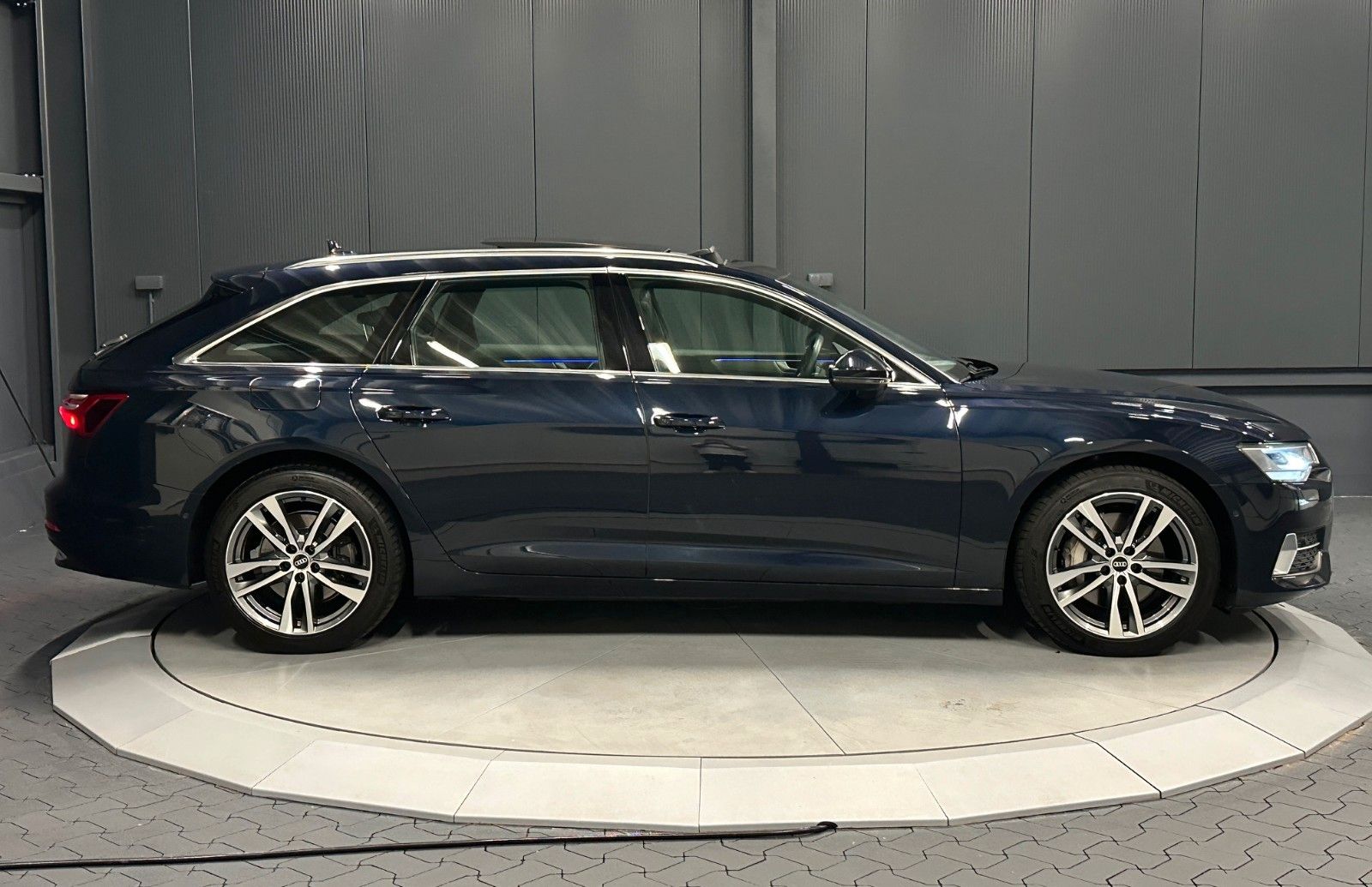 Audi A6 Avant 50 TDI quattro Sport - Samsaru's Car Outlet