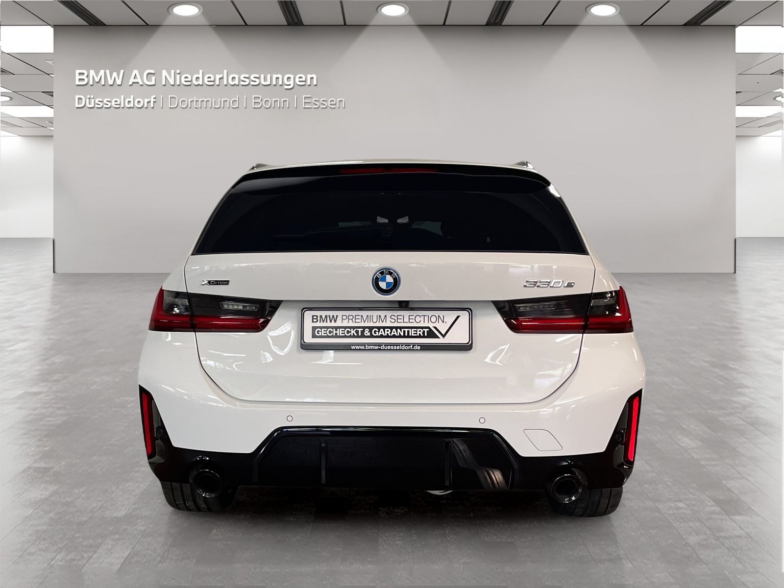 BMW 330e xDrive Touring M Sport AHK Harman/K Kamera