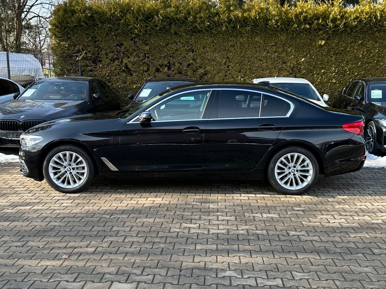 BMW 530d xDrive Luxury Line Leder Head-Up ACC Kamera