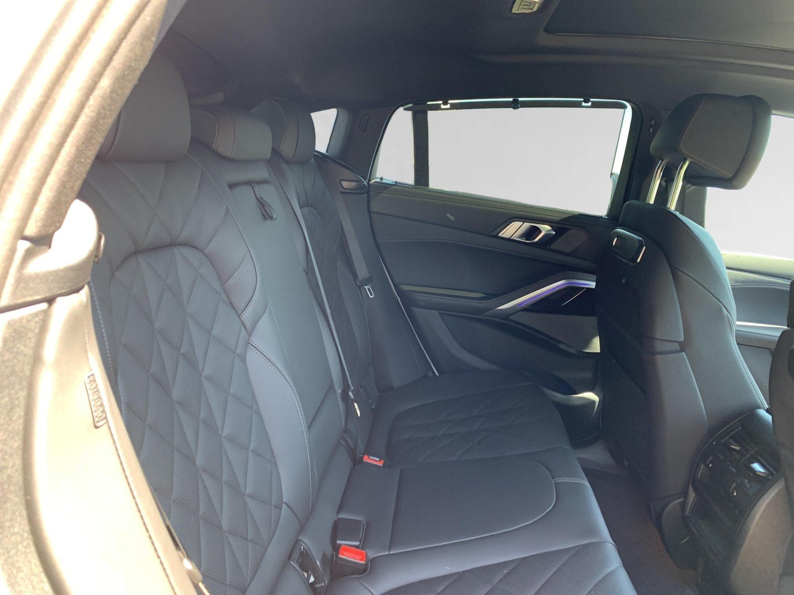 BMW X6 xDrive40d M Sport|AHK|Pano|Standhzg.|H/K
