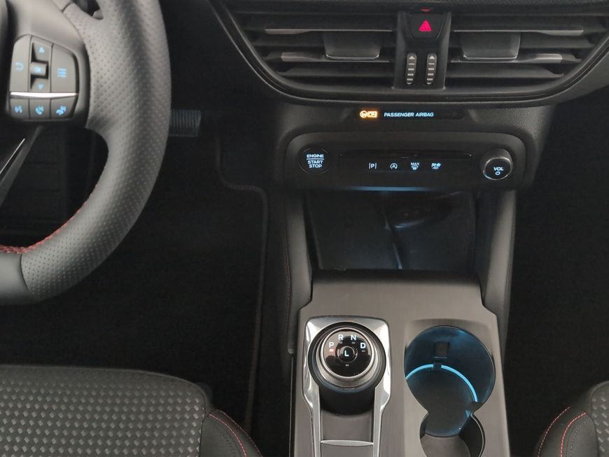 Ford Focus Turnier 1.5  Aut. ST-LINE X AHK+LED+NAVI+S