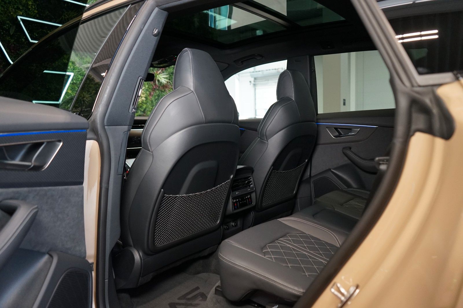 Audi Q8 50 TDI - Samsaru's Car Outlet