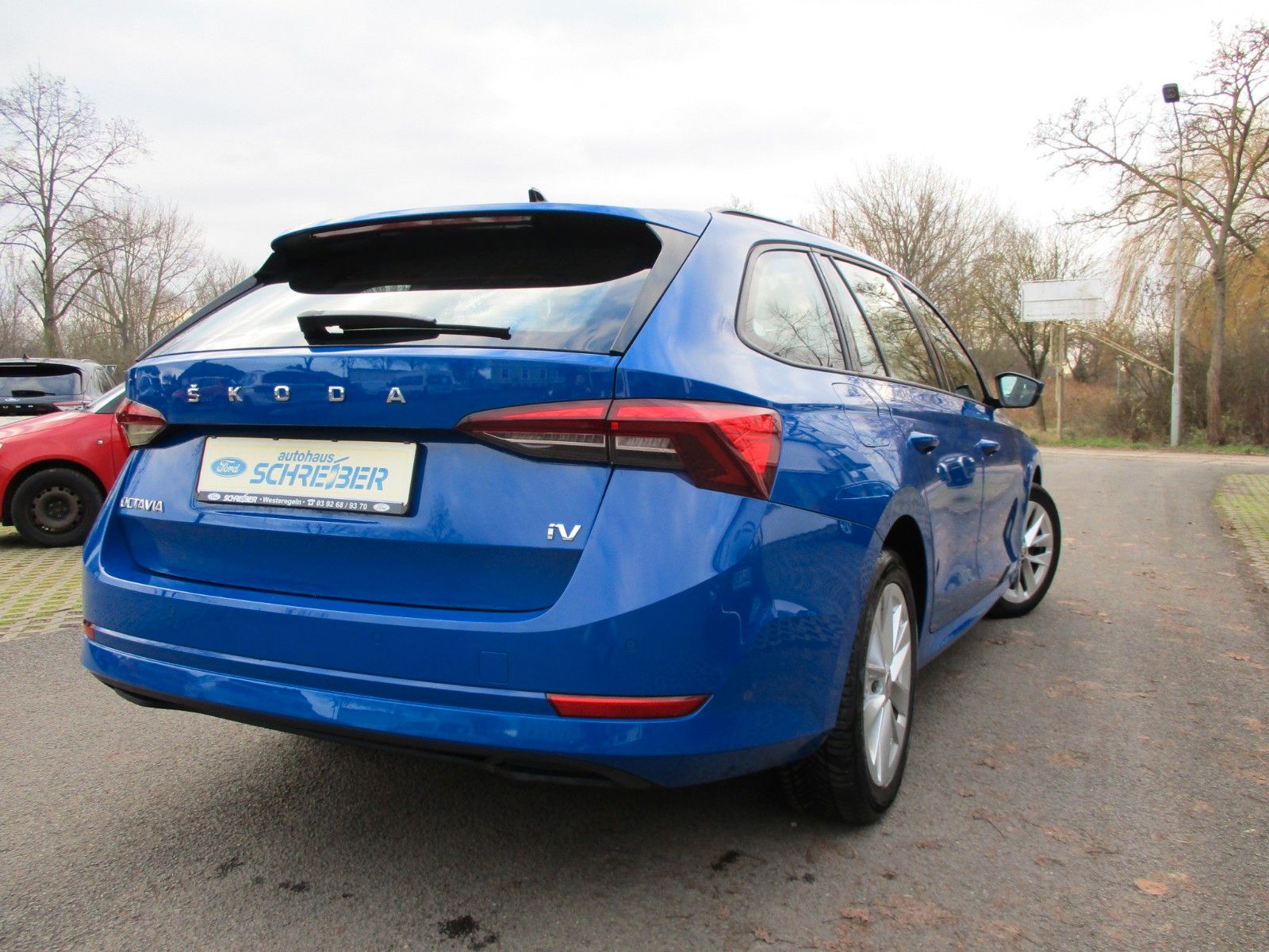 Skoda Octavia Combi 1.4 TSI iV DSG Ambition - Samsaru's Car Outlet
