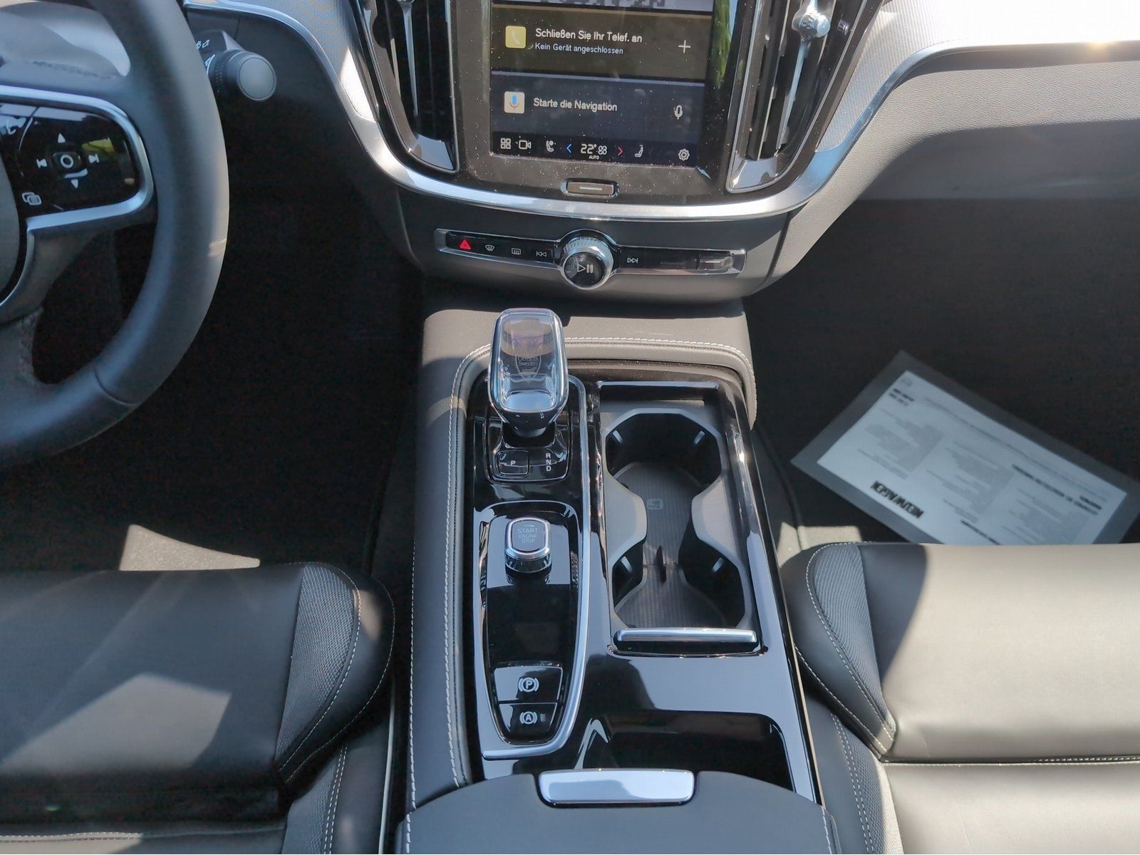 Volvo S60+Recharge+T8+AWD+Plug-in-Hybr.+E-Sitze+Standh