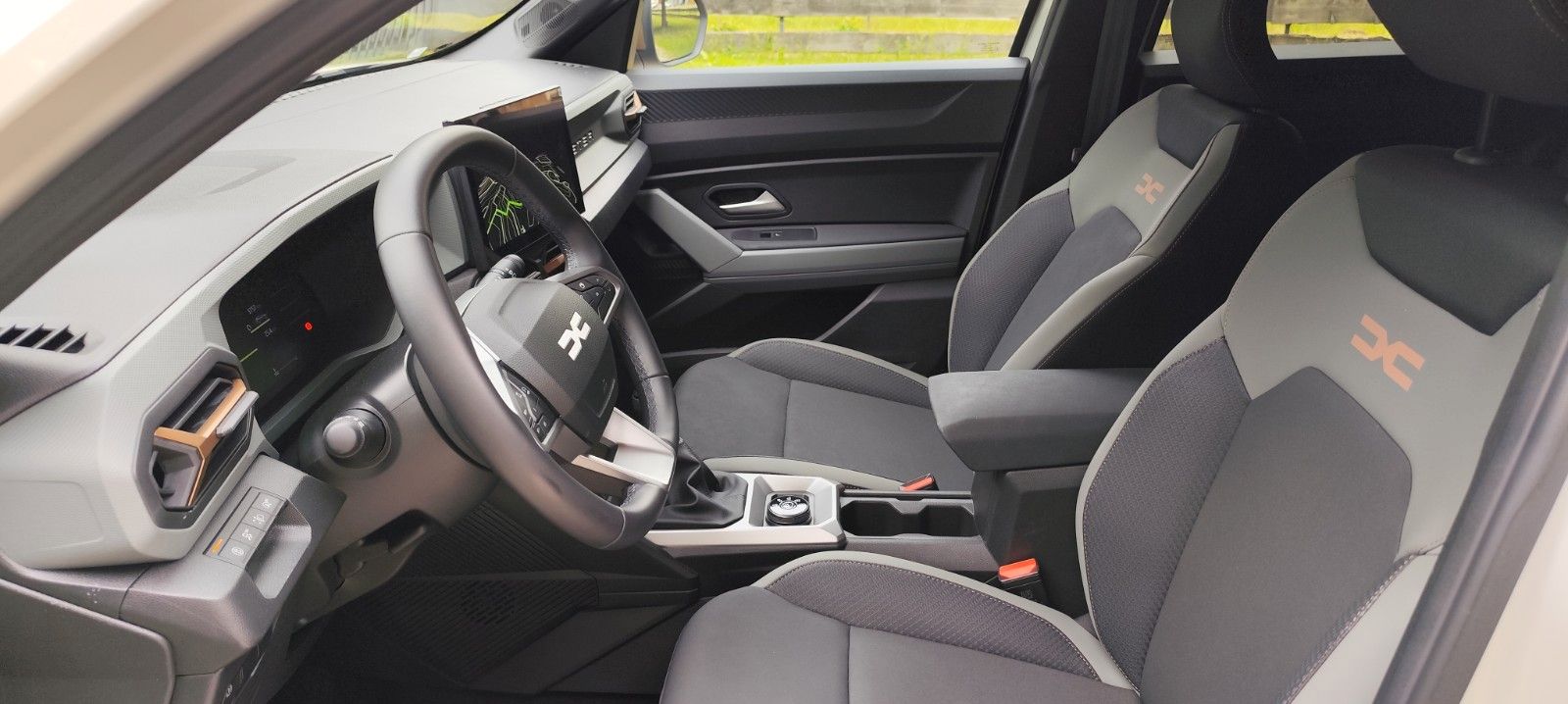 Dacia Duster TCe 130 4x4 Extreme - Samsaru's Car Outlet