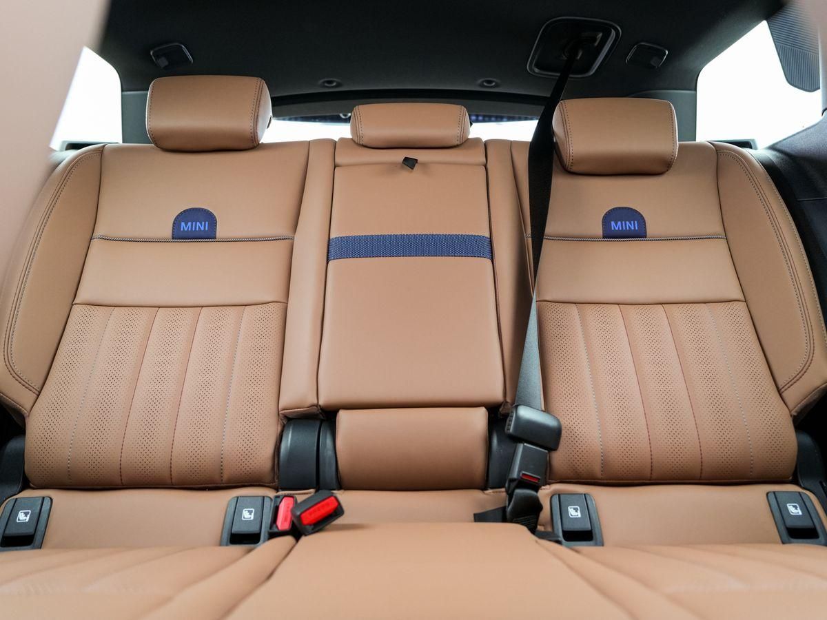 MINI Countryman C Favoured-T Paket XL - Samsaru's Car Outlet
