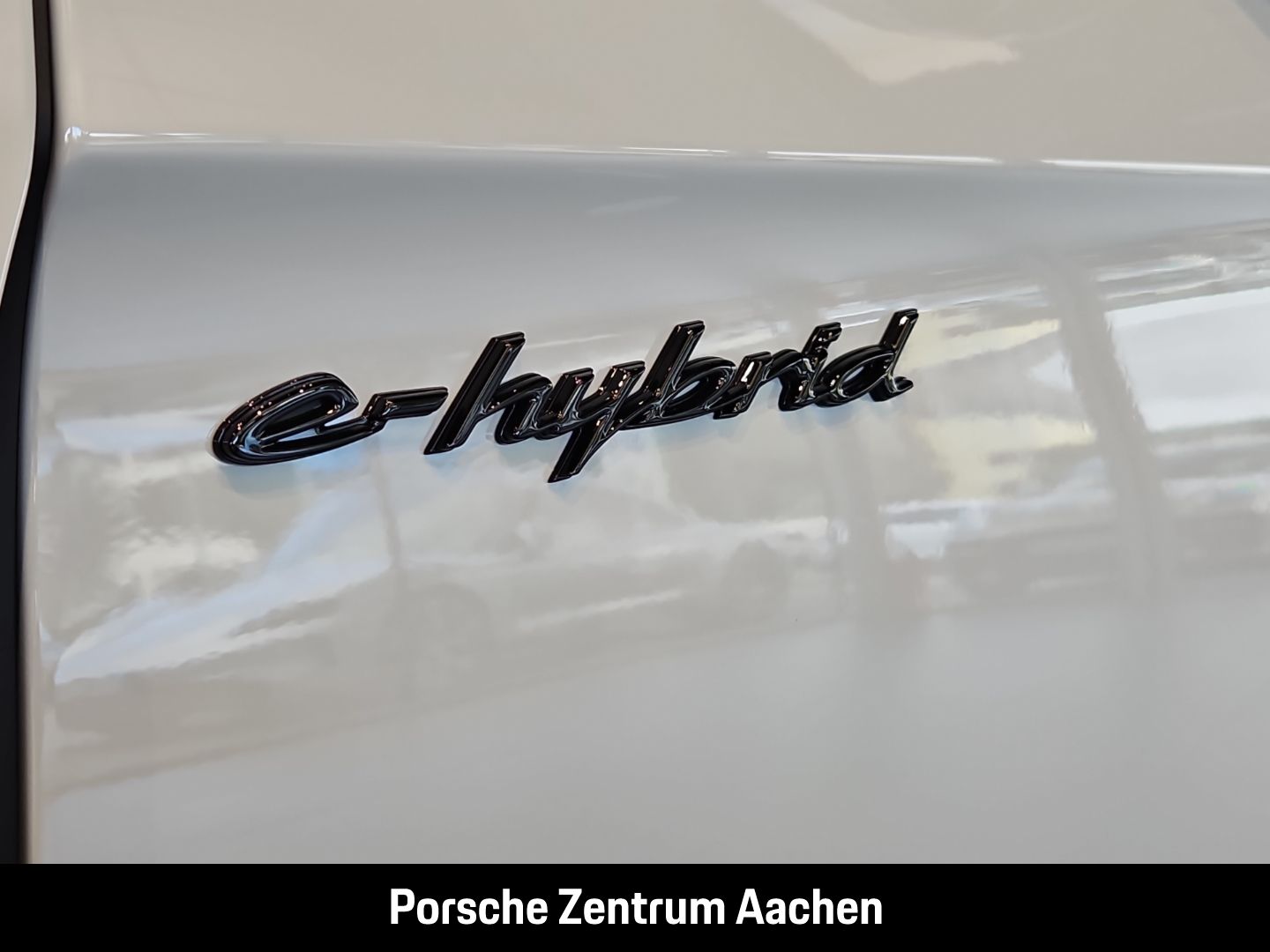 Porsche Panamera 4 E-Hybrid HA-Lenkung HeadUp Sportabgas
