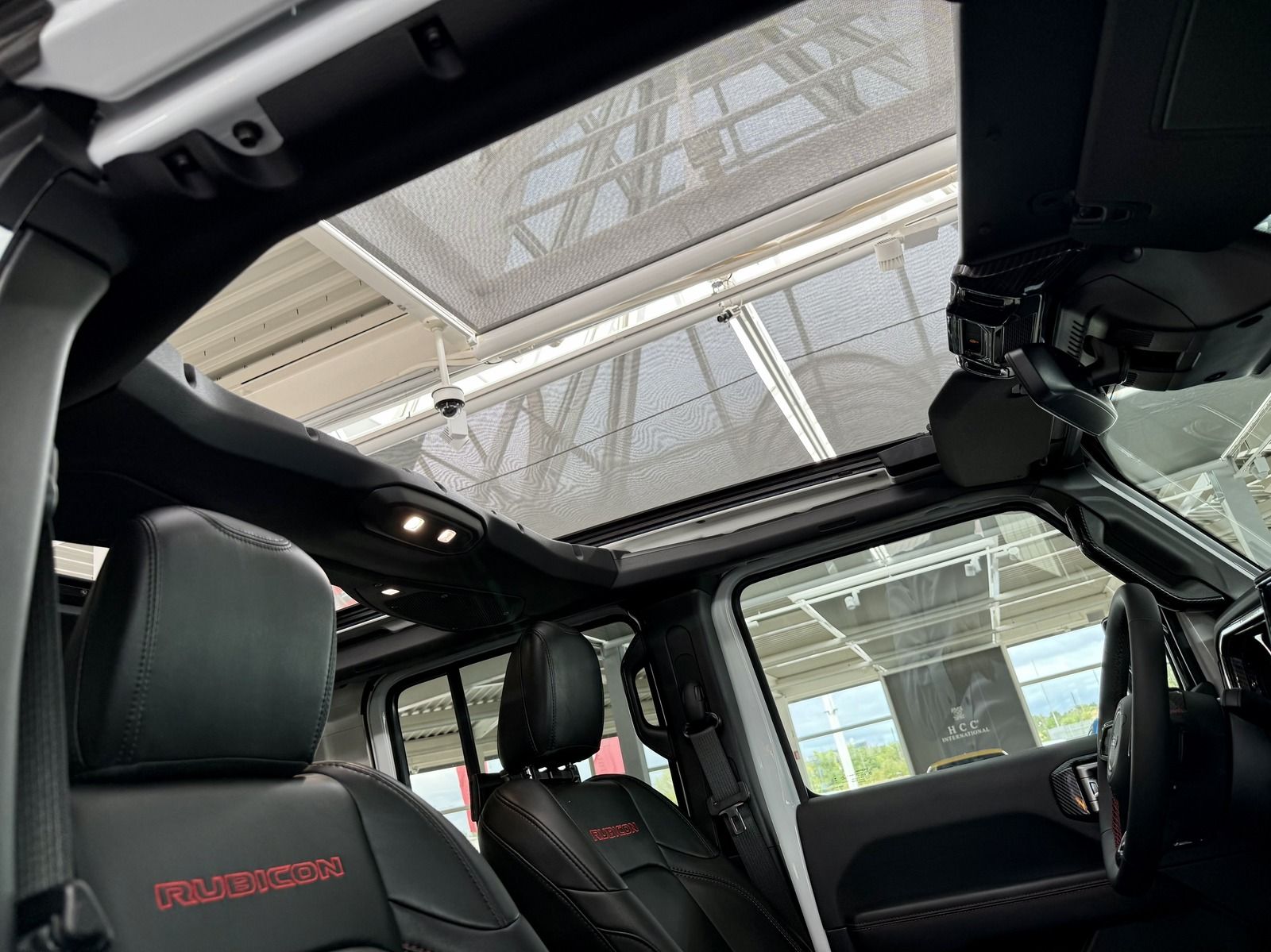Jeep Wrangler 2.0 Sky One Rubicon Brute Look + Carbon