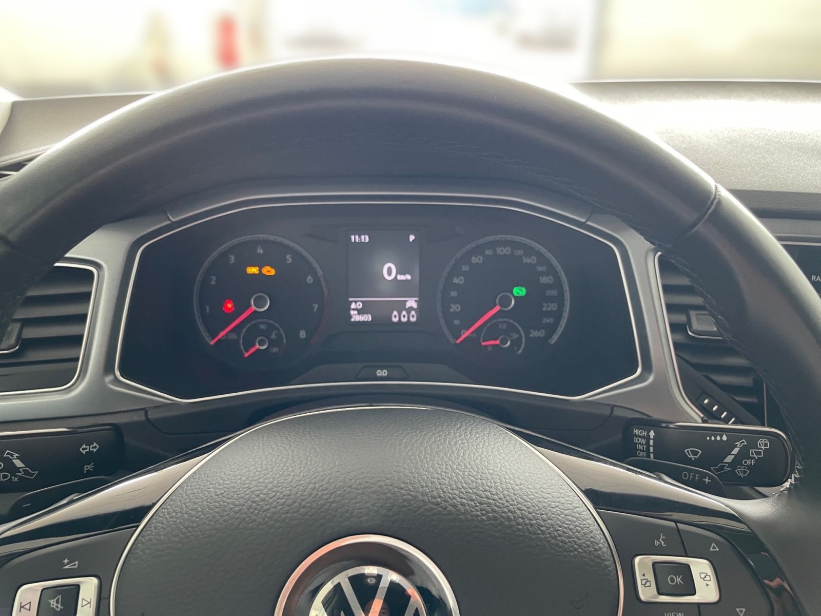 Volkswagen T-Roc 1.5 TSI Active - Samsaru's Car Outlet