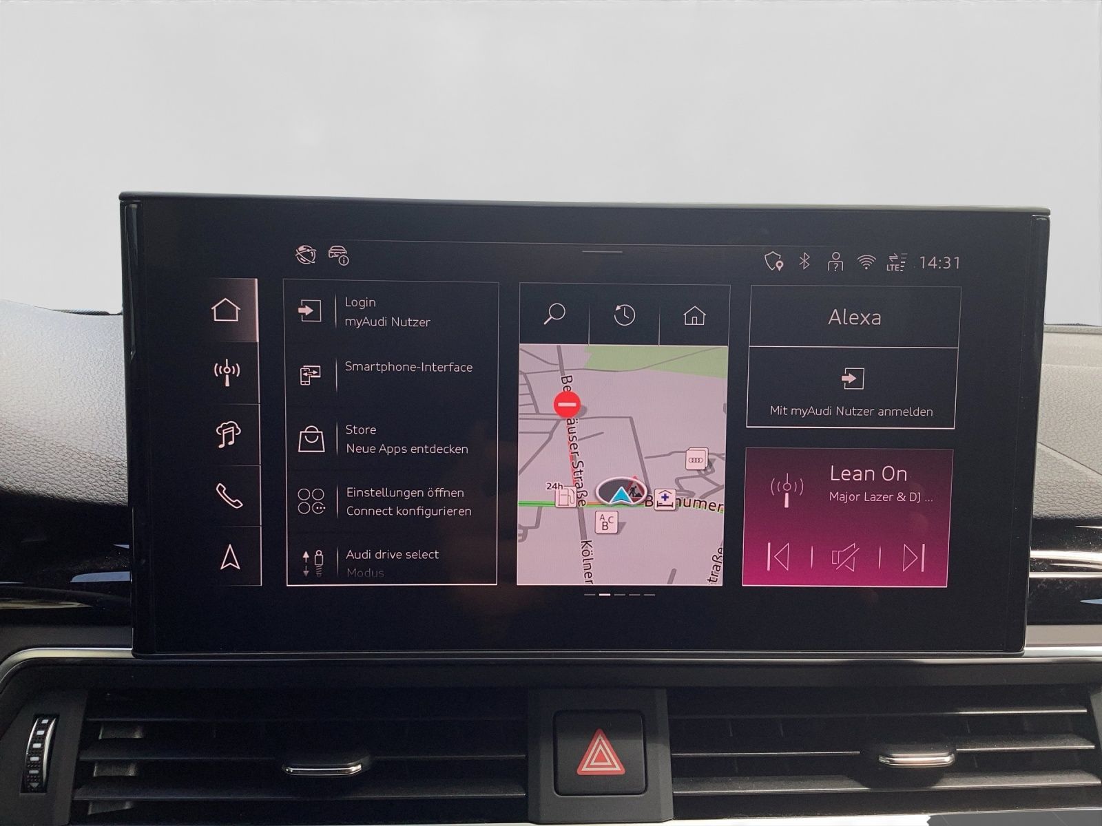 Audi A4 Avant 40 TFSI Q 2x S LINE MATRIX AHK LM19 KAM