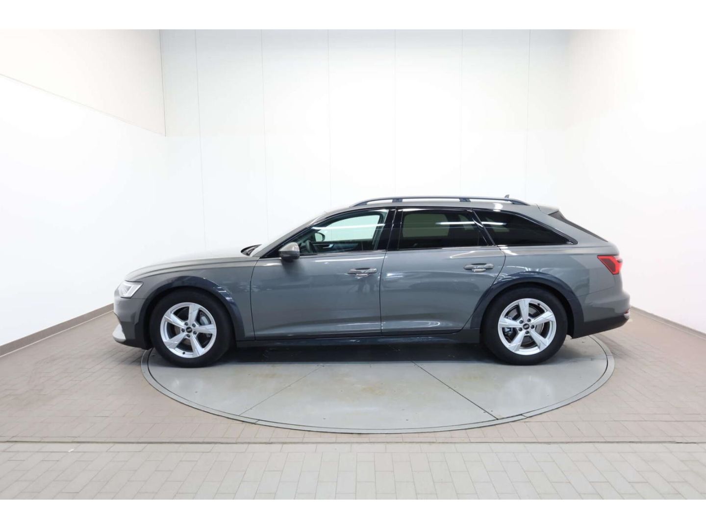 Audi A6 allroad 40 TDI quattro - Samsaru's Car Outlet