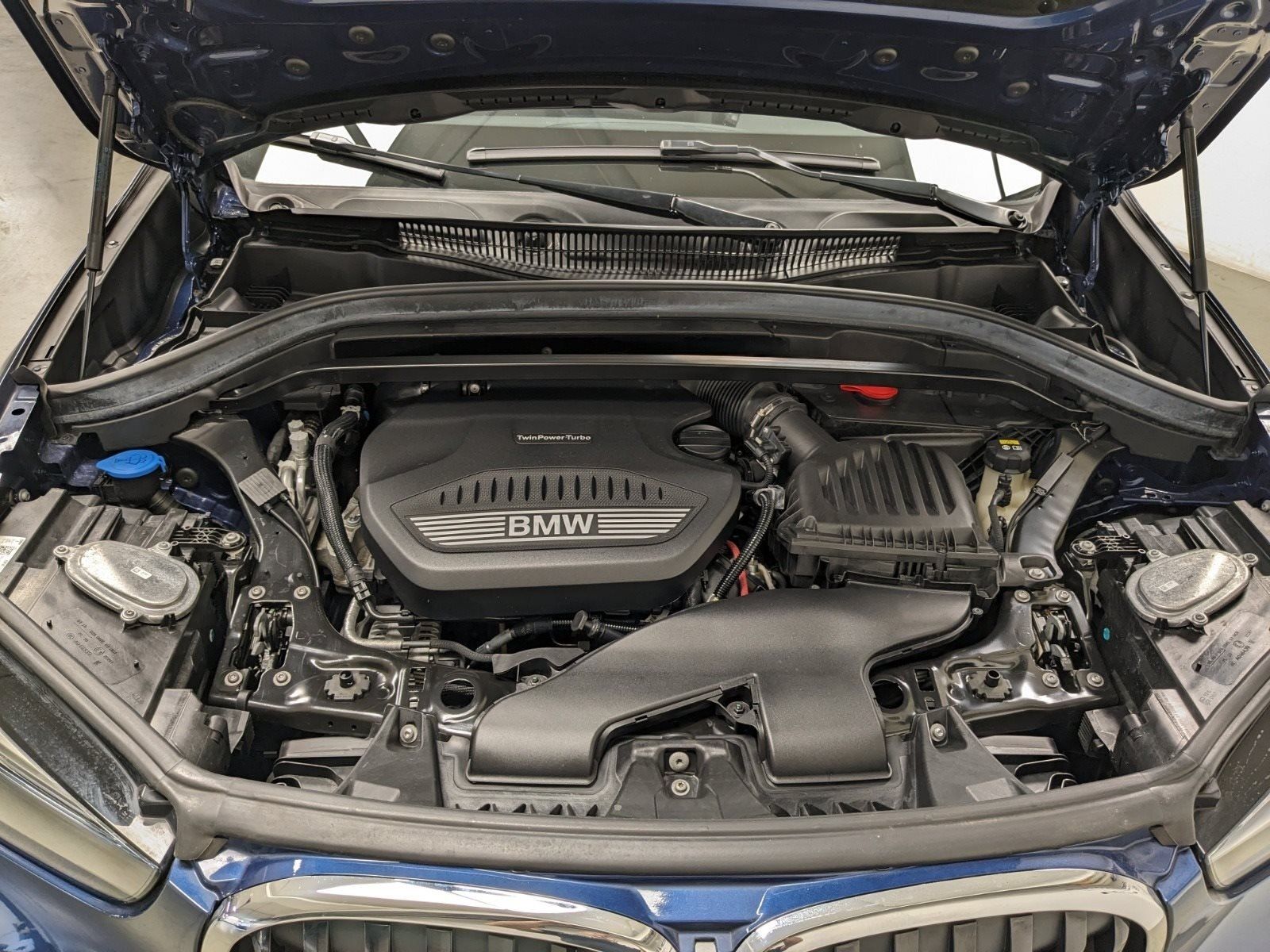 BMW X1 xDrive18d - Samsaru's Car Outlet