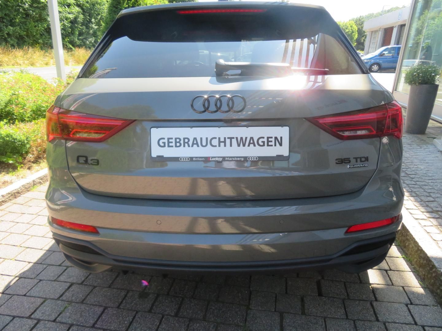 Audi Q3 S line 35 TDI Quattro S-Tronic - Samsaru's Car Outlet