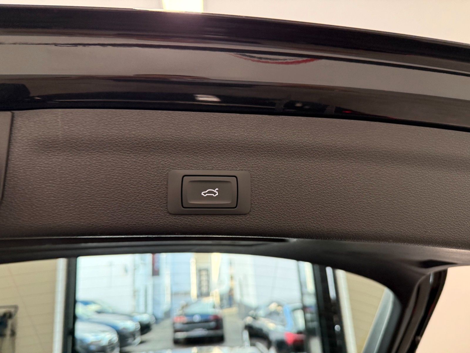 Audi A6 Avant 50 TDI quattro S-Line - Samsaru's Car Outlet
