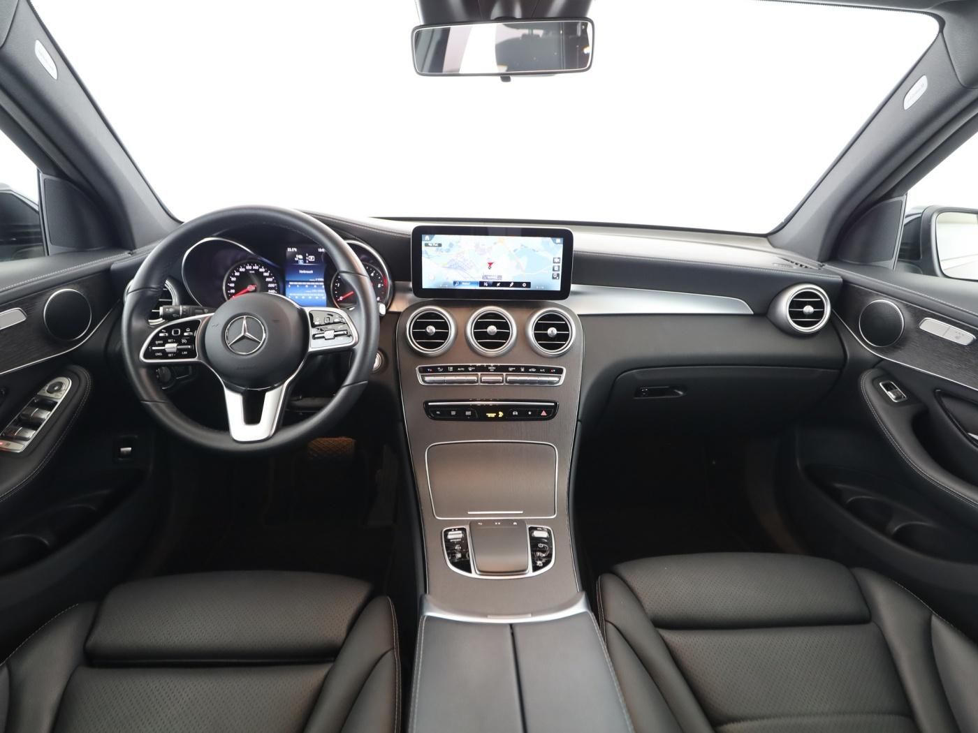 Mercedes-Benz GLC 300 de 4M AMG - Samsaru's Car Outlet