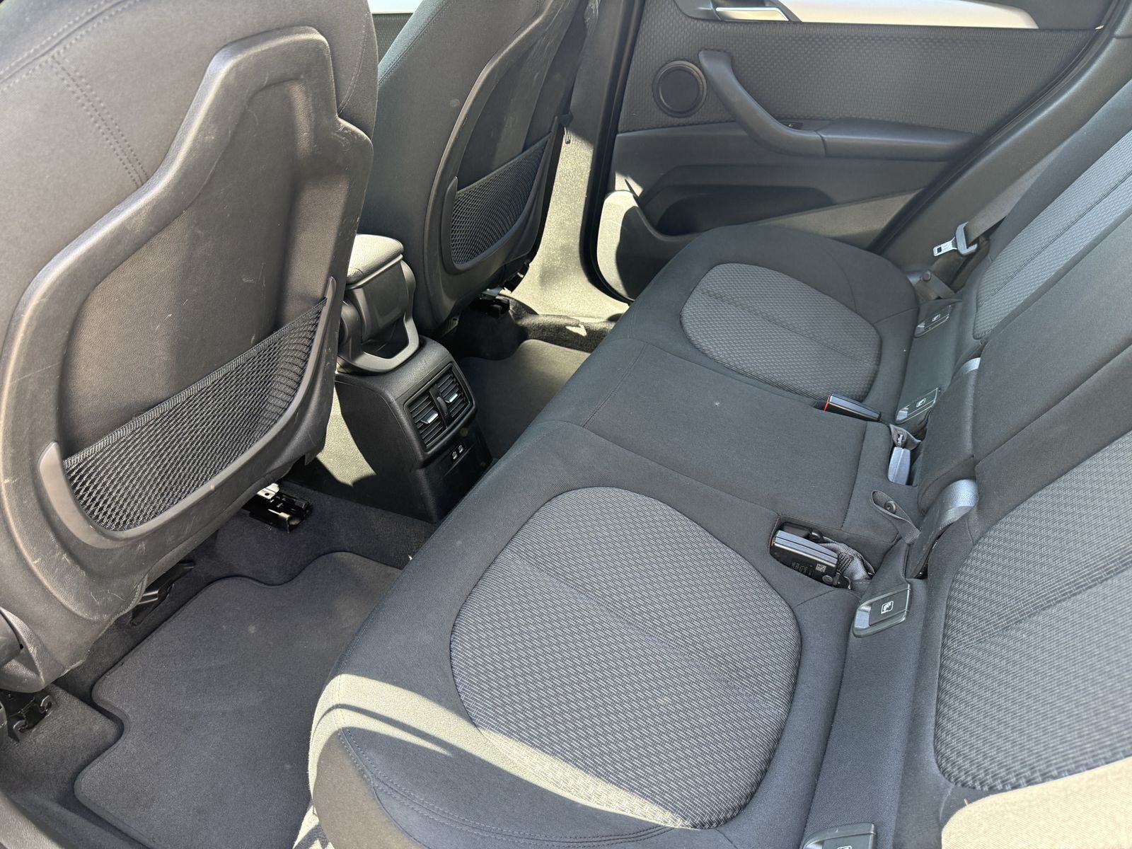 BMW X1 xDrive25e - Samsaru's Car Outlet