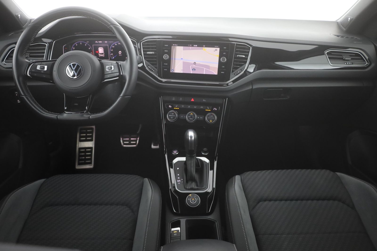 Volkswagen T-Roc 2.0 TSI R 4Motion - Samsaru's Car Outlet