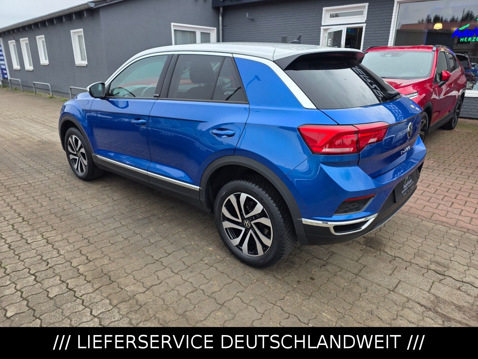 Volkswagen T-Roc 1.5 Active - Samsaru's Car Outlet