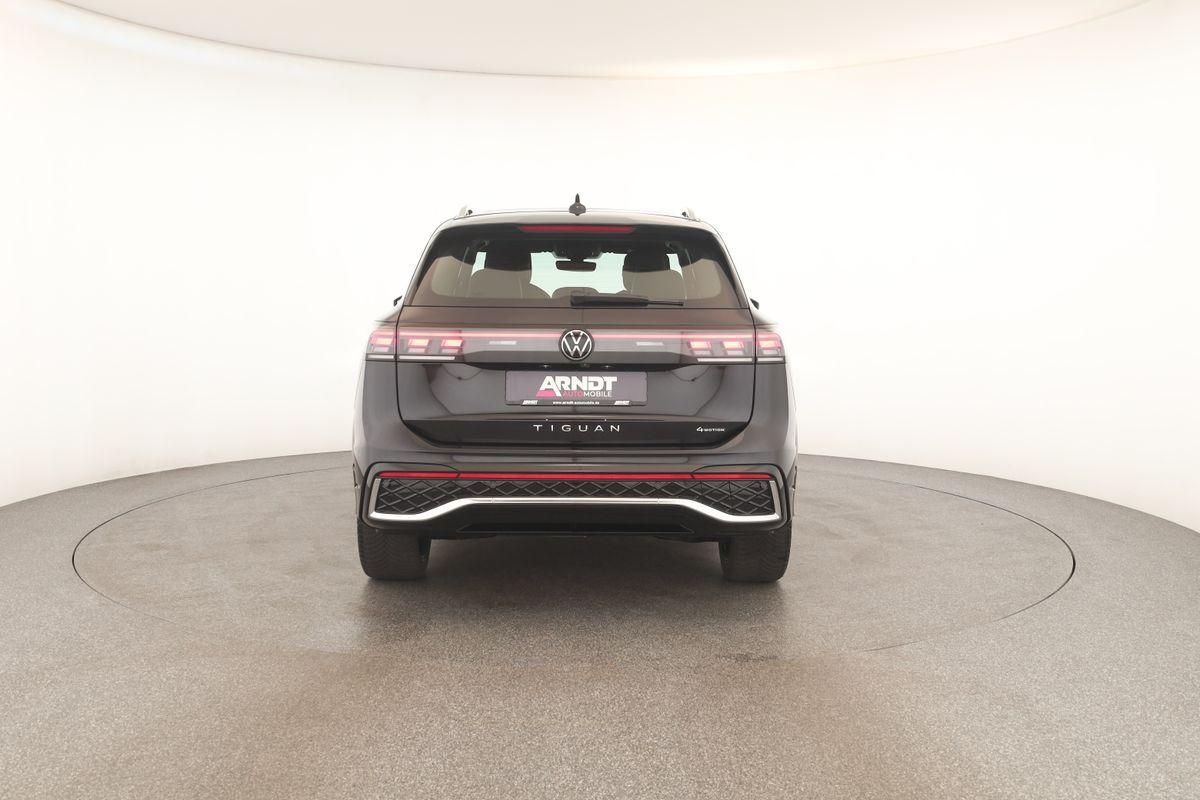Volkswagen Tiguan 2.0 TDI 4M DSG R-Line Leder Pano Navi 360