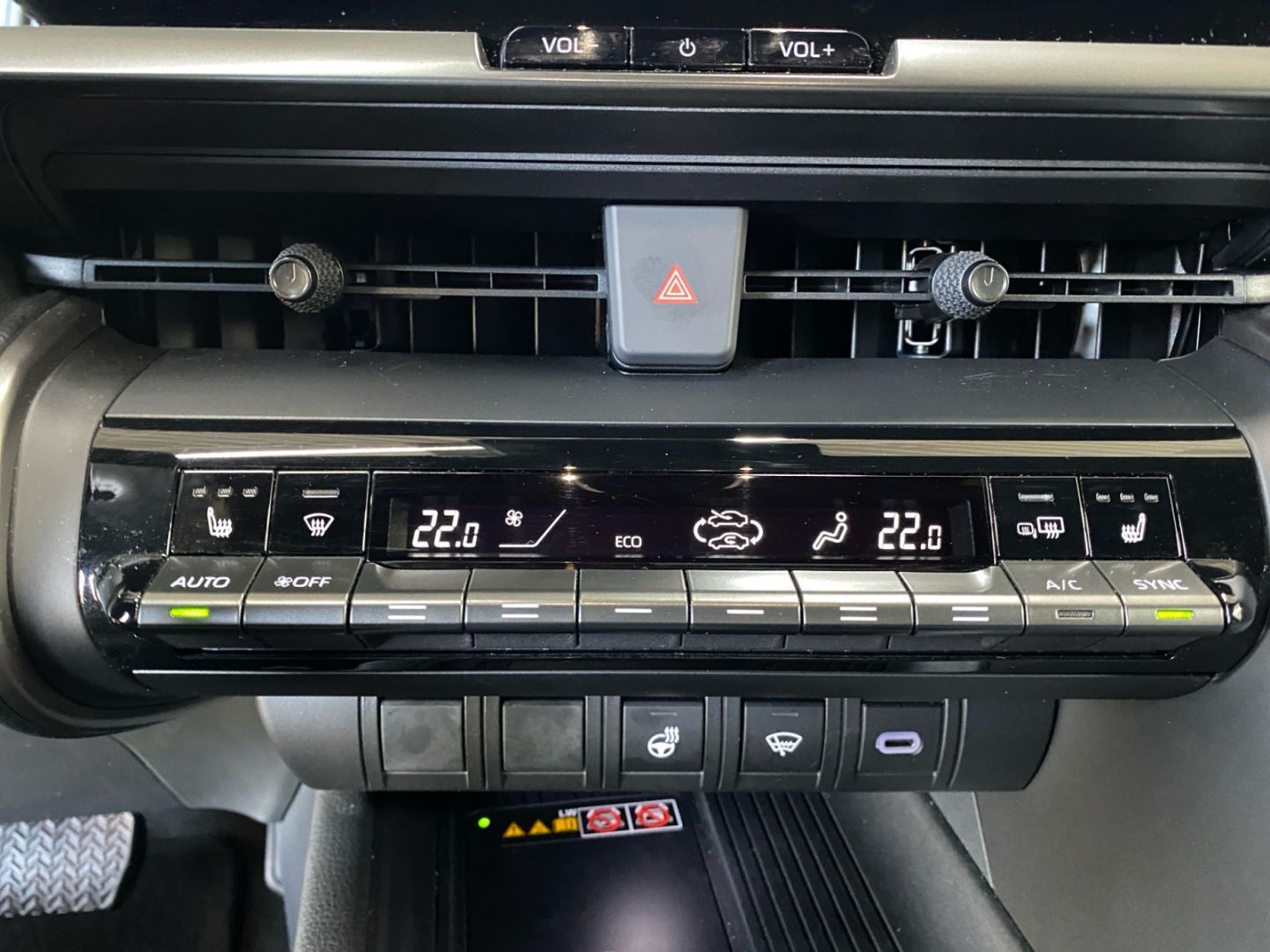 Toyota C-HR 1.8 Hybrid Teamplayer *LED*ACC*CAM*el Heck*