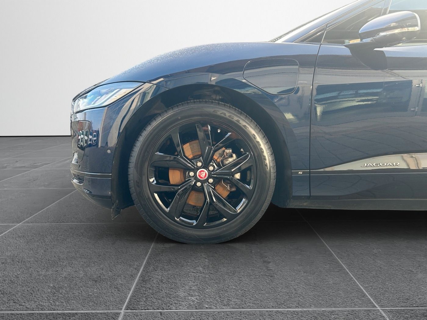 Jaguar I-PACE EV400 AWD*HUD*LED*AHK*WinterP*20''