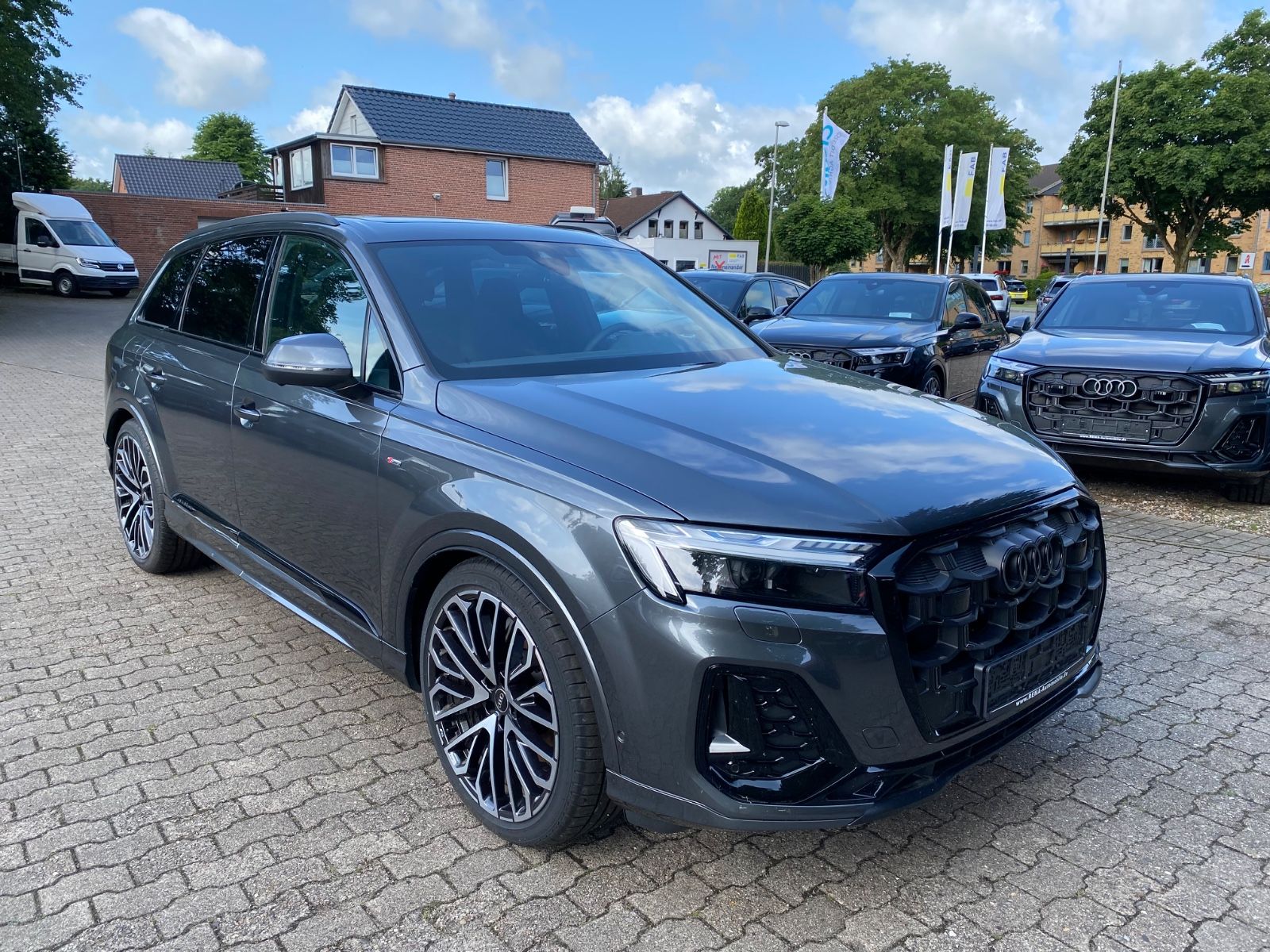 Audi Q7 50 TDI S line 7 Si  Panorama Allradlenkung 22