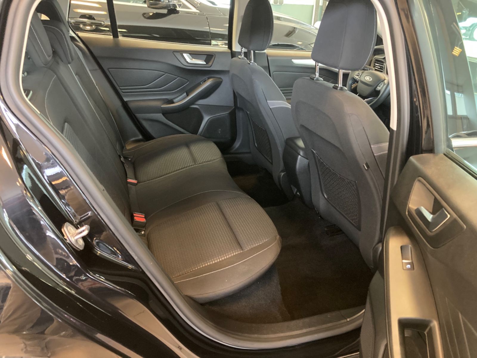 Ford Focus Turnier - Samsaru's Car Outlet