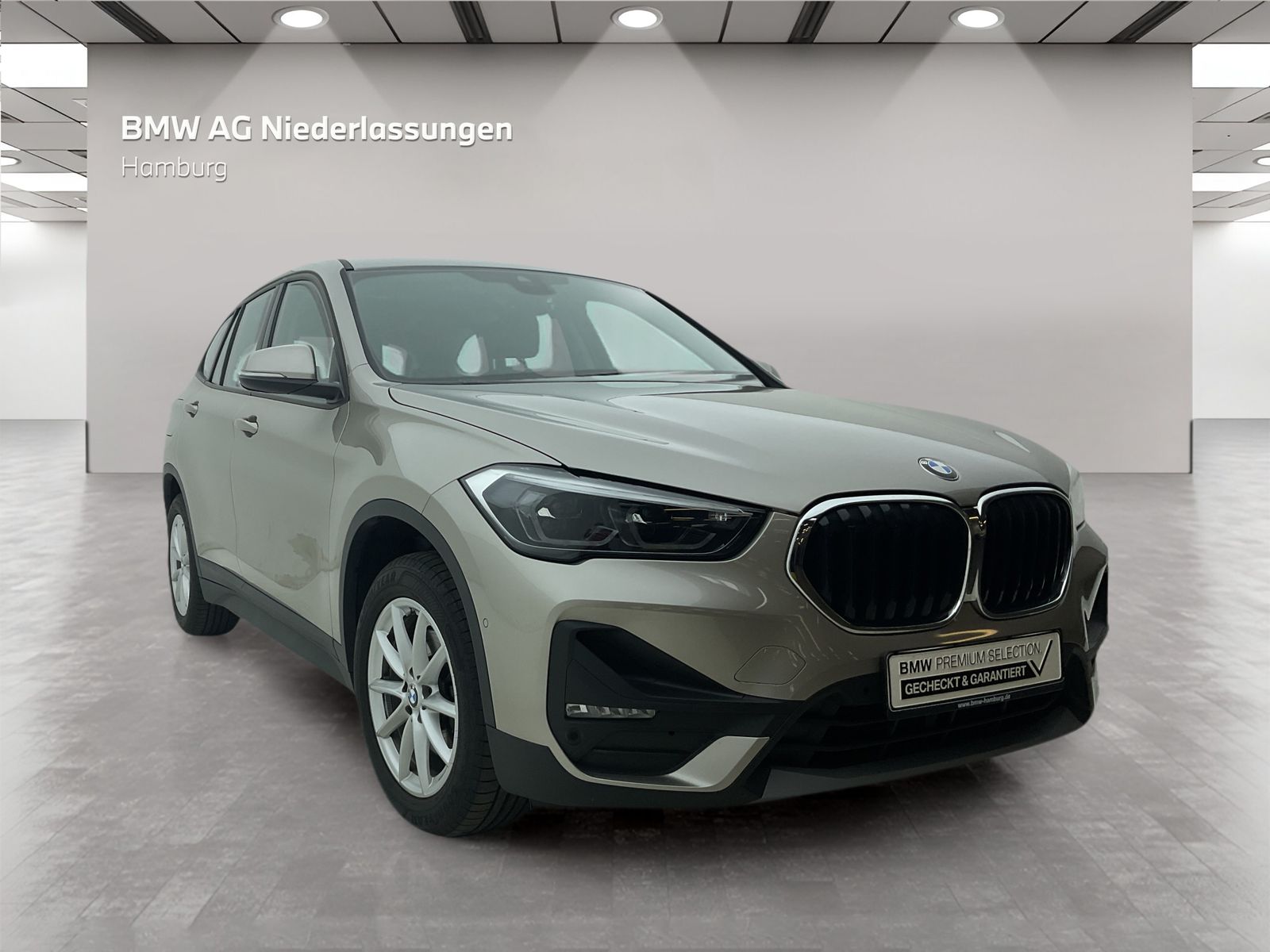BMW X1 xDrive18d Sportsitze - Samsaru's Car Outlet