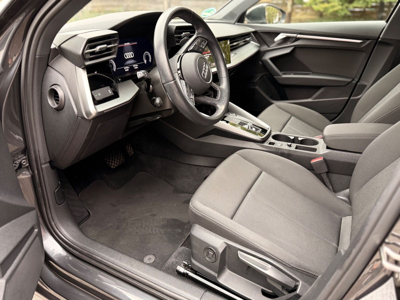 Audi A3 Sportback 40 TFSI e/AHK7ASIS/Org50Tkm