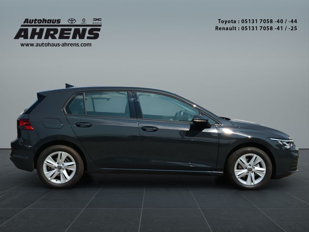 Volkswagen Golf 1.5 eTSI DSG Life - Samsaru's Car Outlet