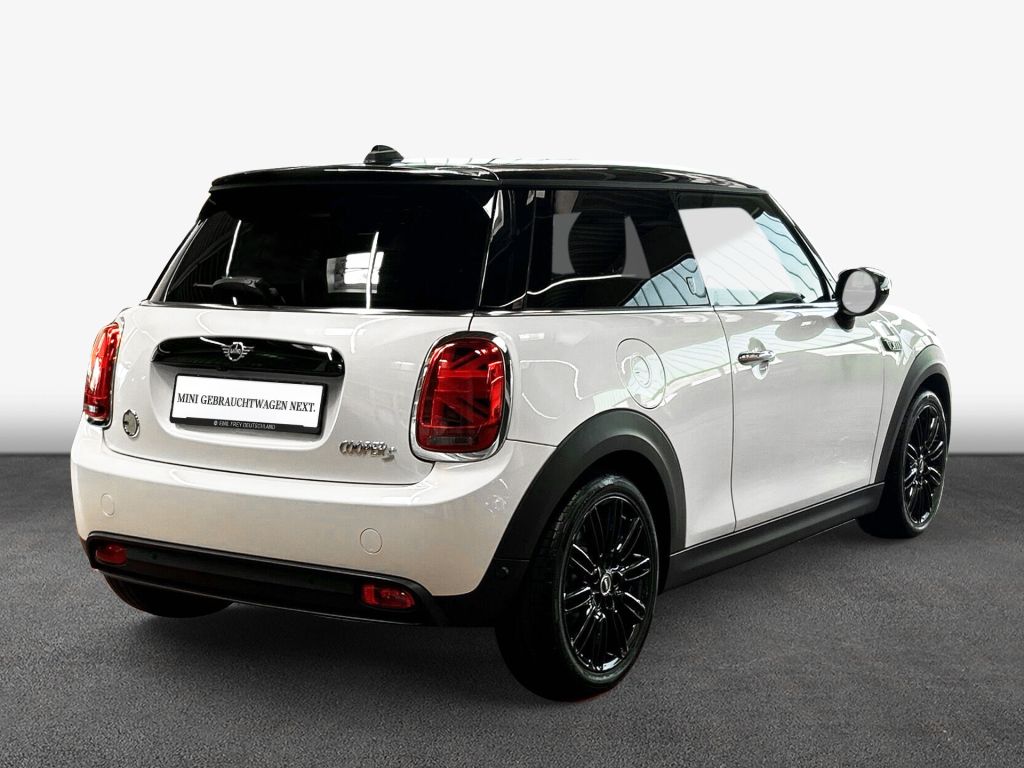 MINI Cooper SE MINI Yours Trim - Samsaru's Car Outlet